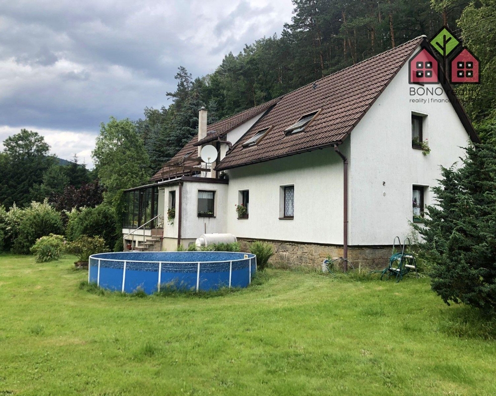 RD 4+1, pozemek 1746 m1, zahrada, bazén, okres Děčín, obec Srbská Kamenice