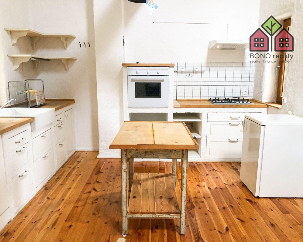 Pronájem rodinného domu 2+1, 150 m2, zahrada, parkovací stání, okres Litoměřice, obec Třebívlice