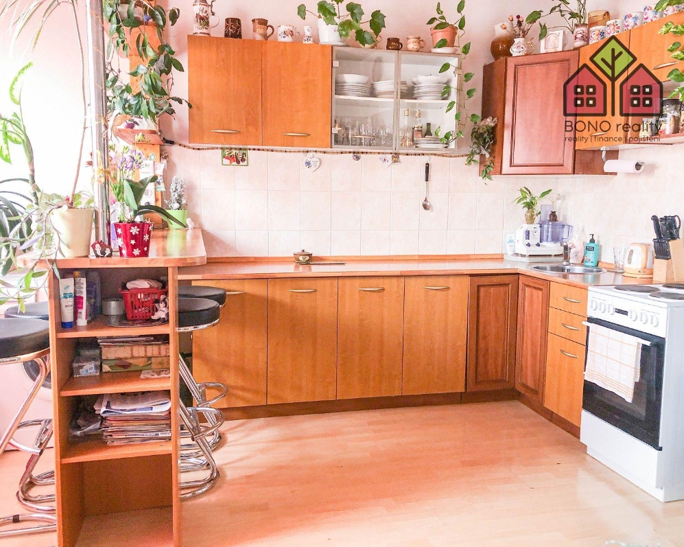 1+1, OV, lodžie, sklep, zahrada okolo domu, Lovosice, ulice Jaroslava Ježka