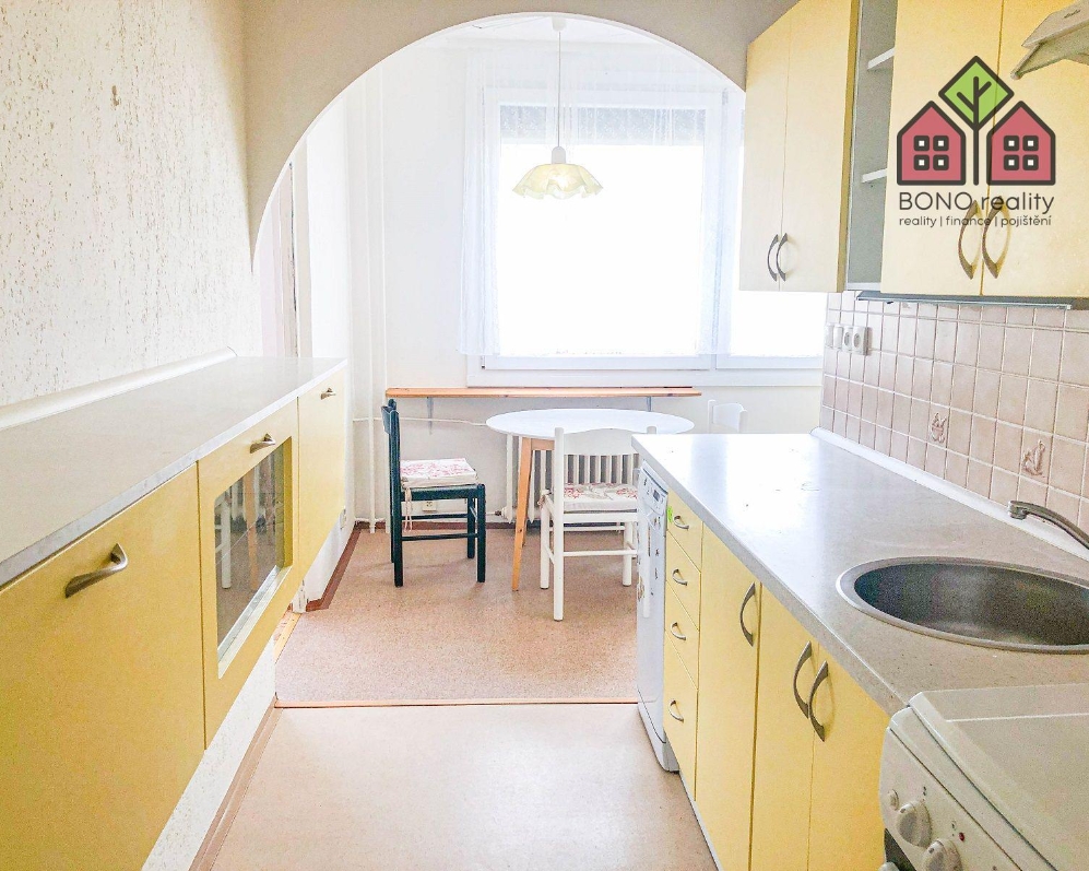 2+1, OV, sklepní kóje, Ústí nad Labem, městká část Severní Terasa, ulice Maková