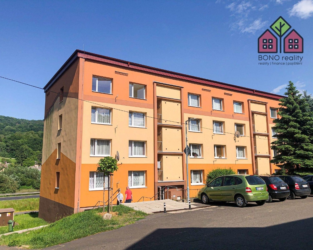 3+1, OV, 67 m2, lodžie, po rekonstrukci, okres Děčín, obec Dobkovice