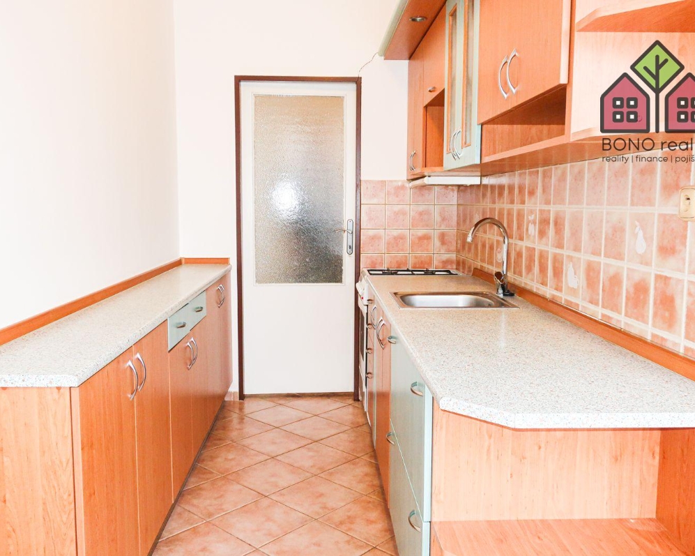 3+1, OV, 68 m2, lodžie, komora a sklepní kóje, obec Litoměřice, ulice U Stadionu