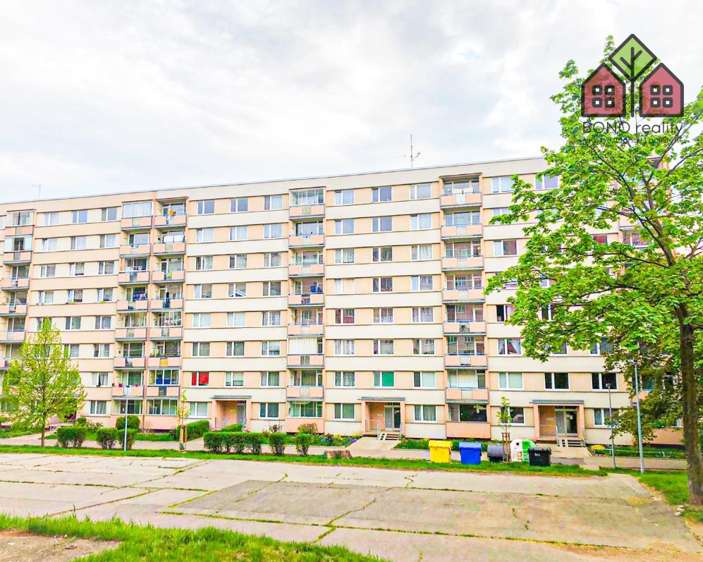 Byt, 1+kk, OV, 21 m2, po rekonstrukci, sklep, obec Ústí nad Labem, část Severní Terasa, ul. Ladova