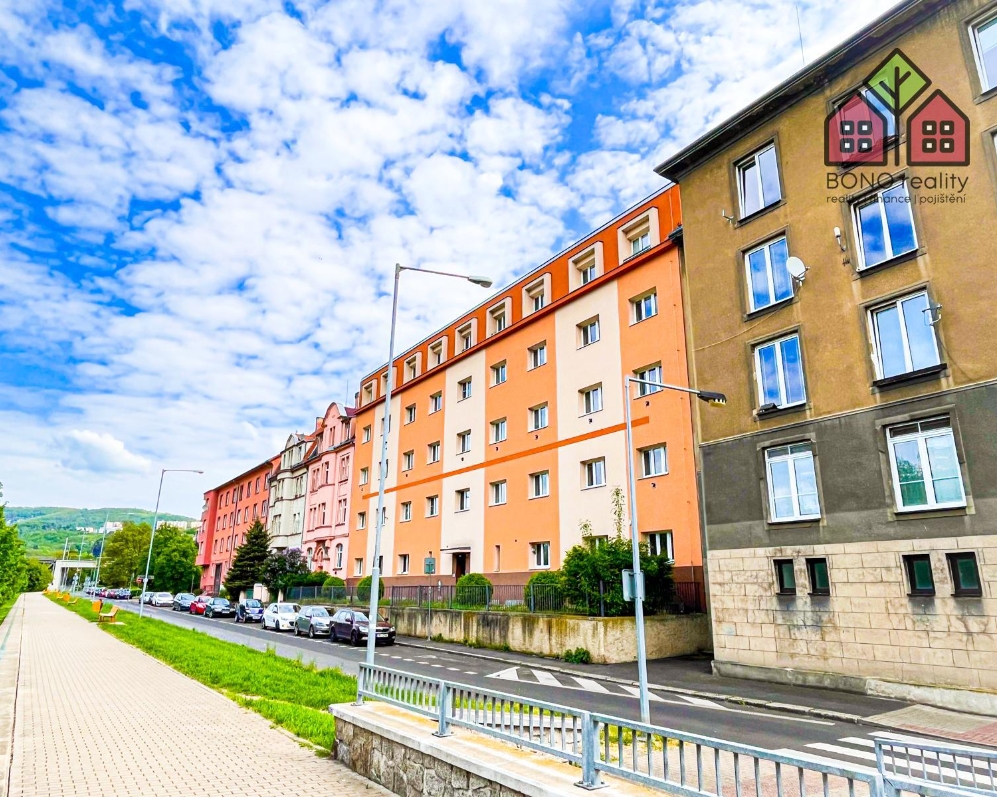 Byt, 2+1, 66 m2, OV, po rekonstrukci, sklep, Ústí nad Labem, část Střekov, ul. Střekovské nábřeží