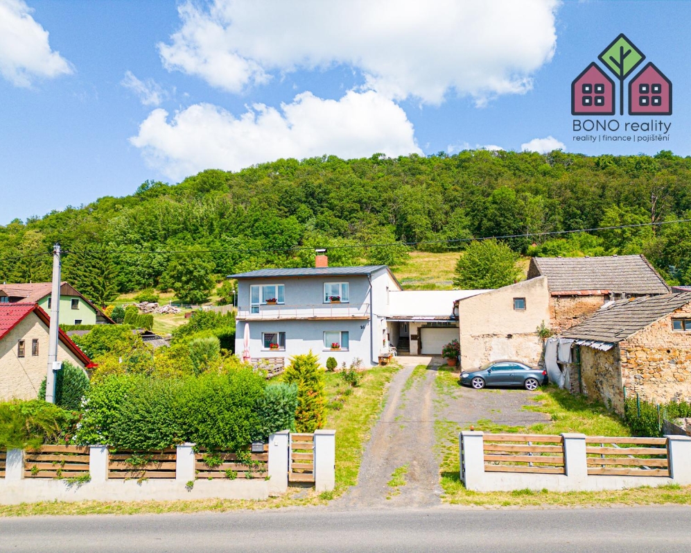 Dvougenerační RD, podlahová plocha 190 m2, po rekonstrukci, zahrada, obec Velemín, část Bílý Újezd