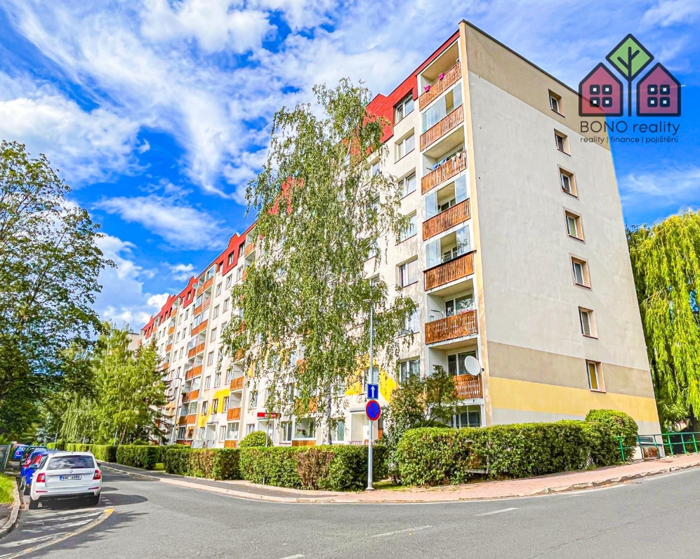 Byt, OV, 2+1, 63 m2. sklep, parkovací stání, obec Ústí nad Labem, část Severní Terasa, ulice Maková