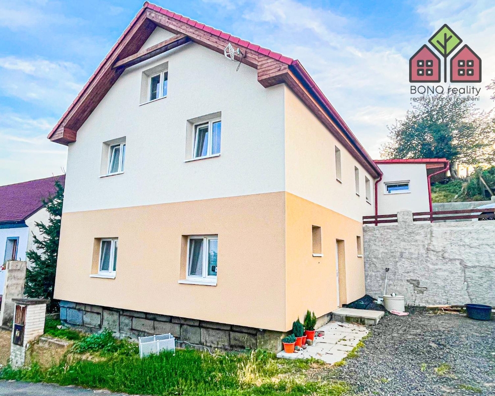 Novostavba dvougeneračního RD, dispozice 7+kk, terasa,zahrada, parkování, obec Velemín, část Bílinka