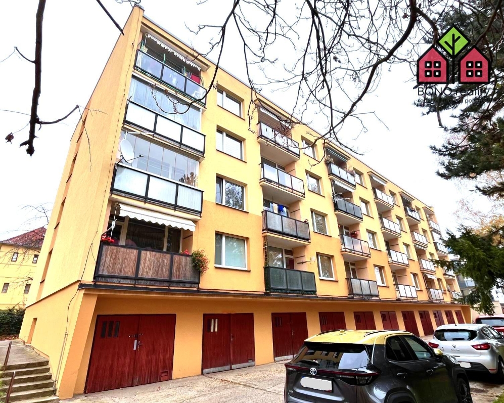 3+1, OV, lodžie, šatna, sklep, garáž 27 m2, Litoměřice, ulice Pražská