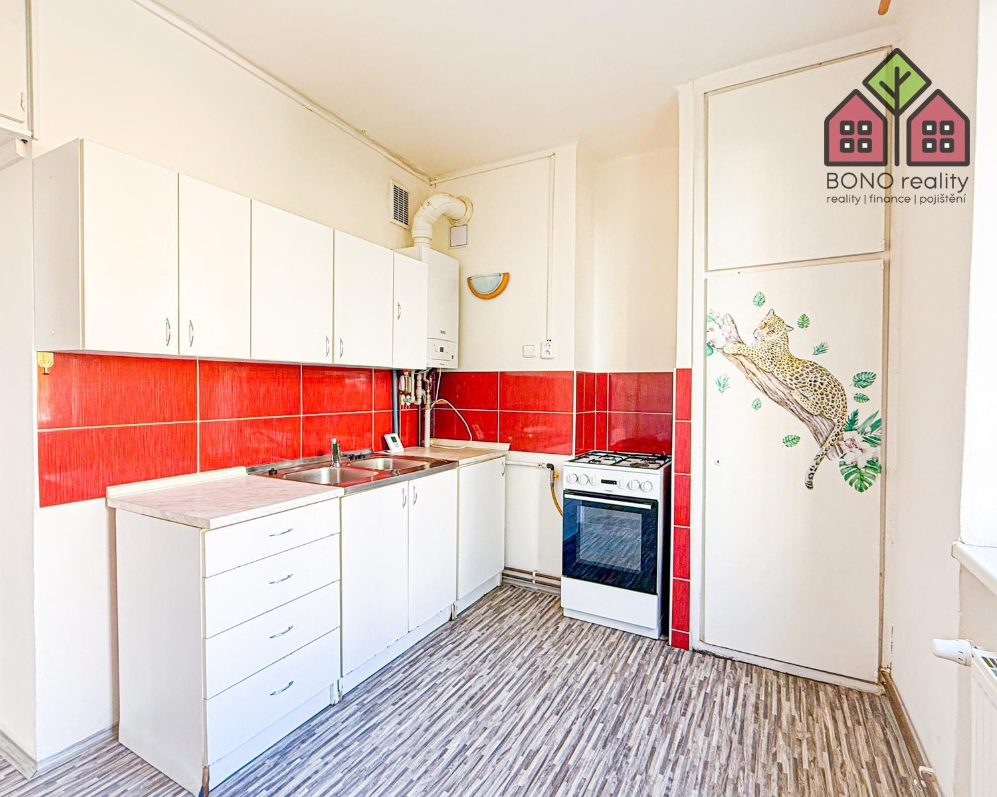 Byt, DV, dispozice 2+1, plocha 52 m2, sklep 2 m2, společná zahrada, obec Teplice, ulice Štúrova