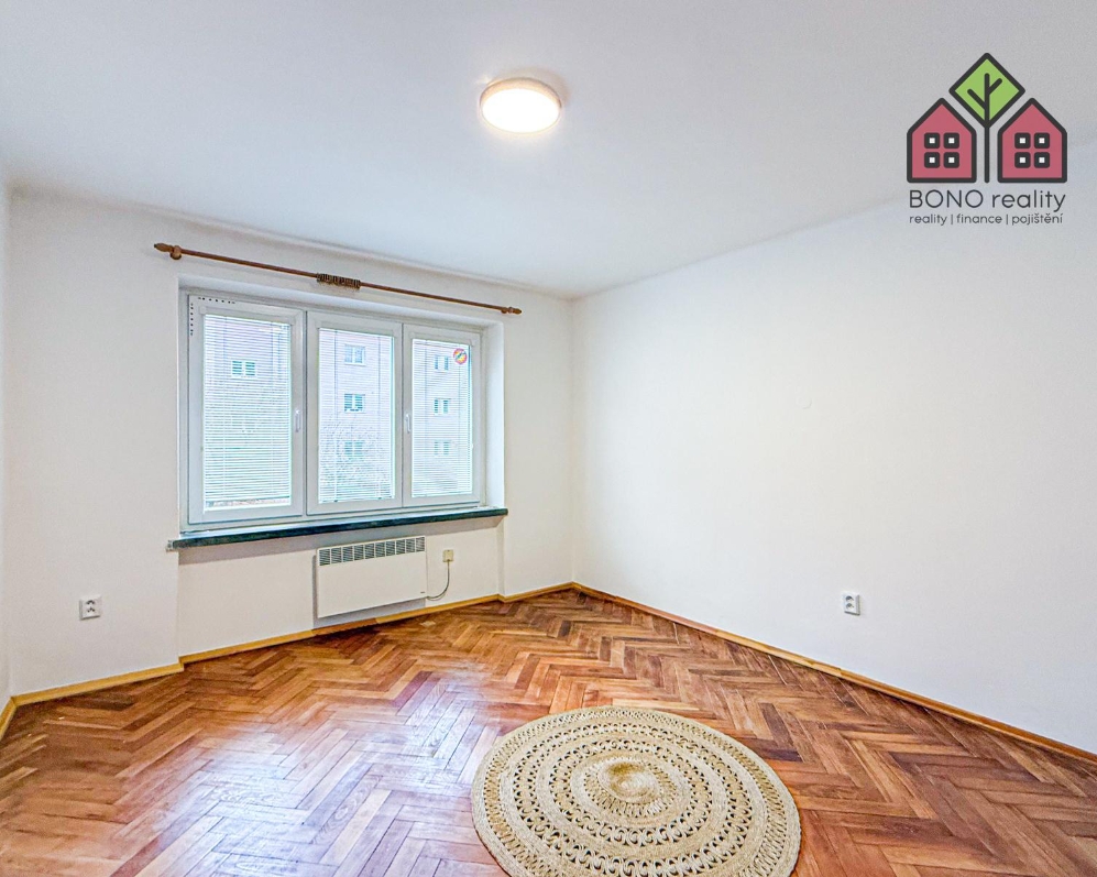 15.041,- Kč / měs.